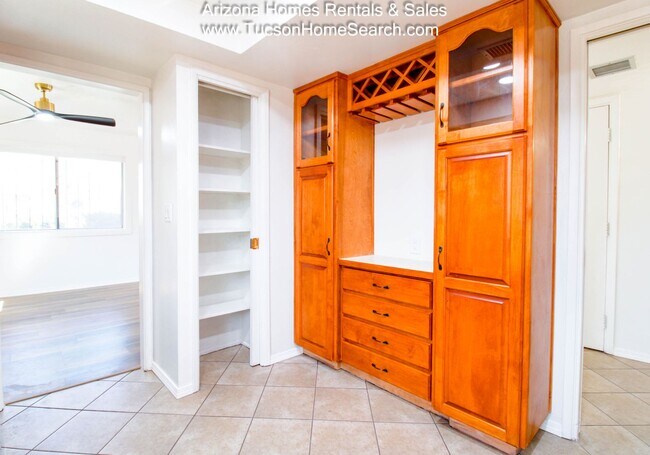 Building Photo - Arizona Homes Rentals and Sales