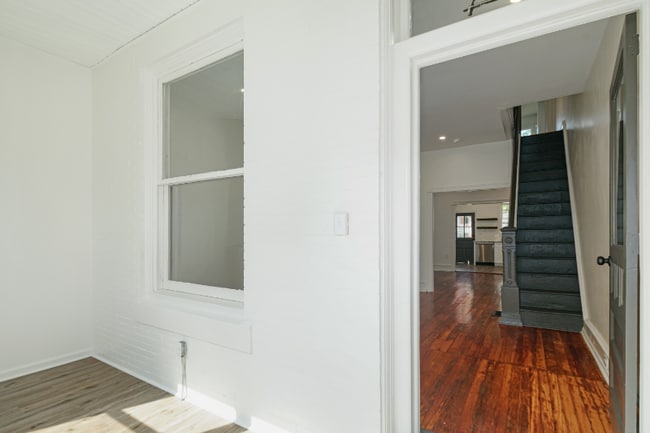 Foto del edificio - 2115 S Alden St