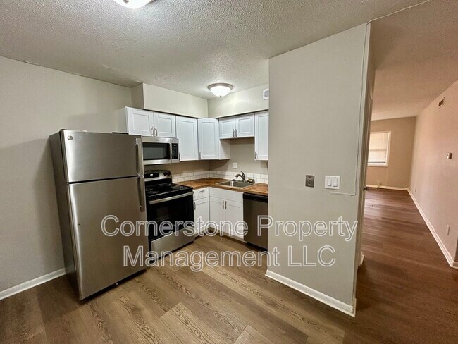 Foto del edificio - 2506 Redbud Ln