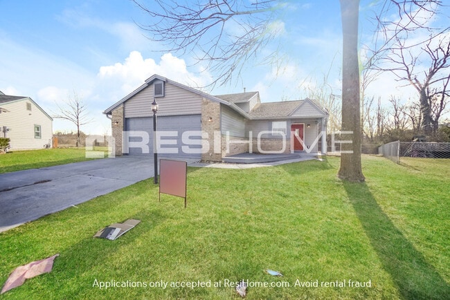 Building Photo - HOME FOR RENT!!