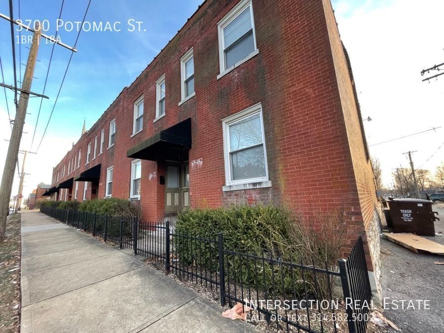 Renovated 1Bed/1Bath in Tower Grove South House for Rent in Saint