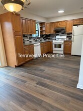 Building Photo - 2853-2855 Erial Rd