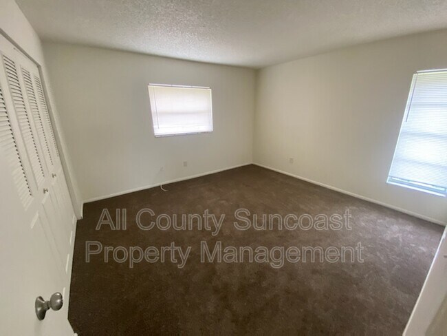 Foto del edificio - 7601 35th St N