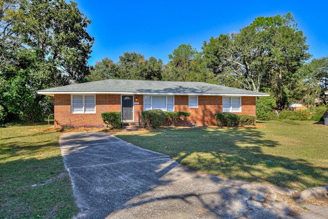 Foto del edificio - 2618 Providence Ct