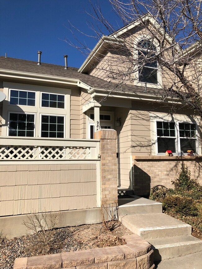 Building Photo - Gorgeous Townhome in Westminster