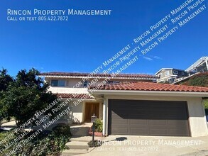 Building Photo - 555 Skyline Rd