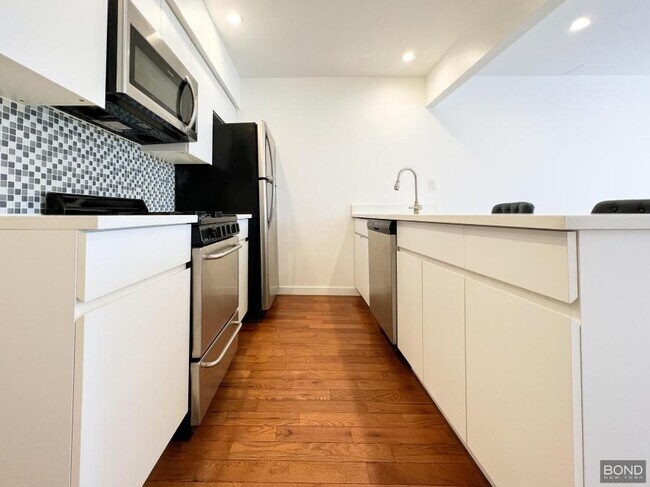 Foto del edificio - 1 bedroom in Queens NY 11101