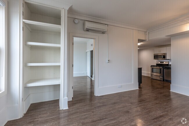 1HAB, 1BA - 635 ft² - Sala de estar - THE RESIDENCE AT GRAND CIRCUS PARK, LLC