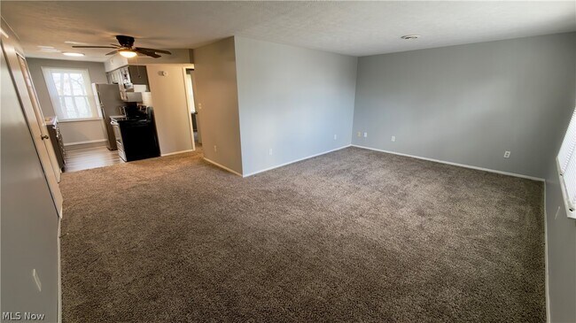 Foto del edificio - 4780 Pin Oak Dr