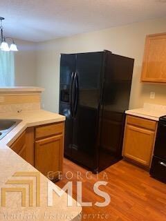 Building Photo - 772 Hillandale Dr