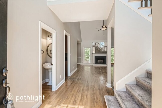 Foto del edificio - 1254 Brentwood Ct