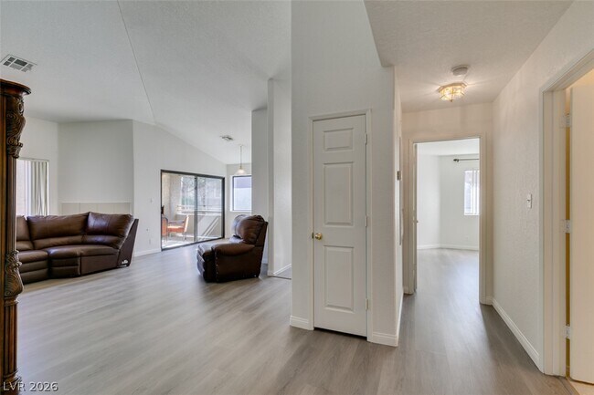 Foto del edificio - 5054 S Rainbow Blvd
