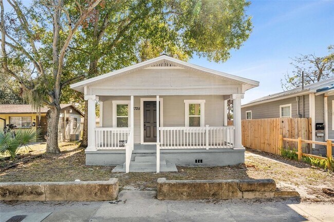 Foto del edificio - 2725 E Columbus Dr