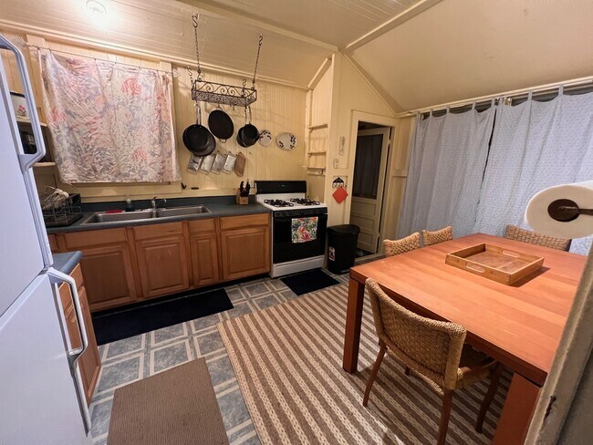 Foto del edificio - 546 Nani St