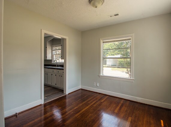 Foto del edificio - 2600 Avenue L