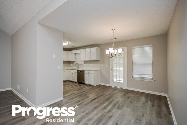 Foto del edificio - 2342 Rock Mill Ln NE