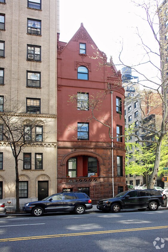 Building Photo - 520 West End Ave
