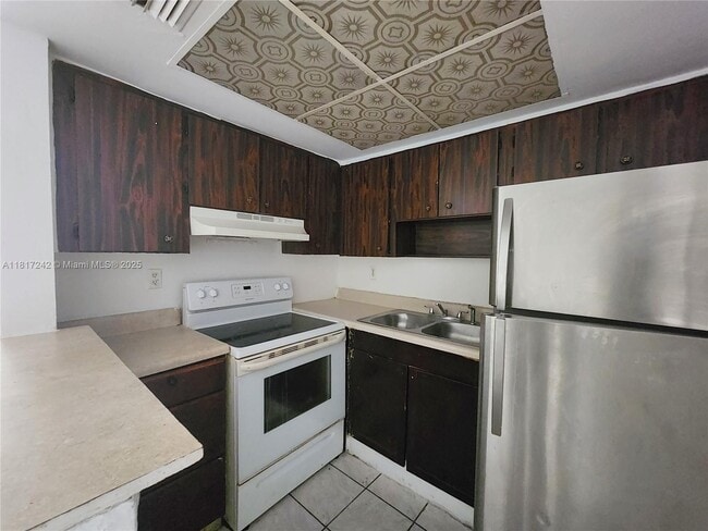 Building Photo - 2254 NW 59th Terrace