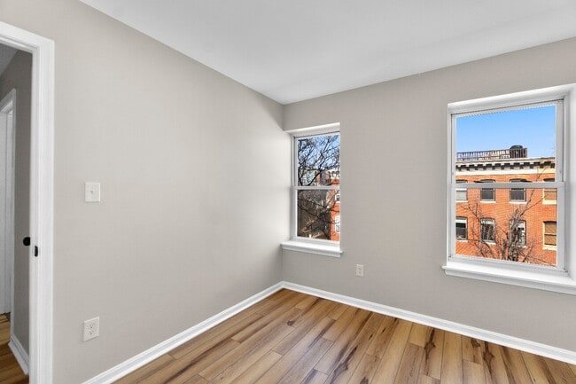 Building Photo - 2032 E Baltimore St