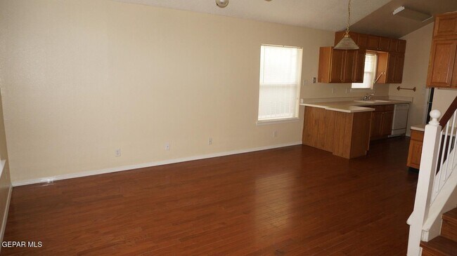 Foto del edificio - 3613 La Cuesta Dr