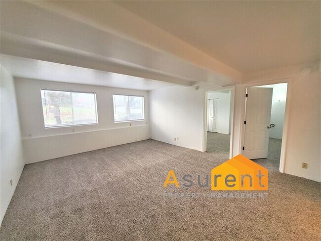 Foto del edificio - Great Apartment Available Soon!