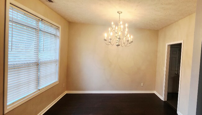 Foto del edificio - 7641 Crestwicke Crossing Dr
