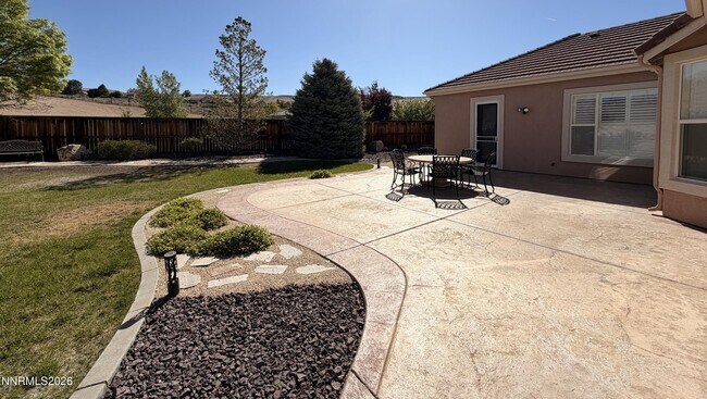 Foto del edificio - 4450 Desert Vista Ct