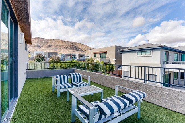 Building Photo - 10312 Jade Point Dr