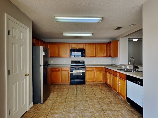 Foto del edificio - 1388 N Platte Ct