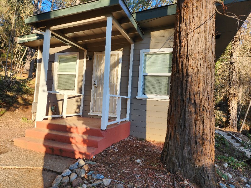 Foto principal - 16619 Old Stagecoach Rd