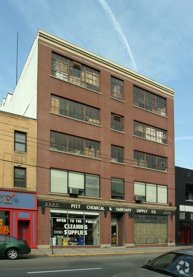 The Refinery Apartments Pittsburgh, PA