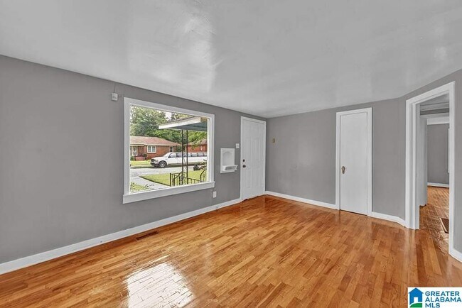 Foto del edificio - 1729 Lincoln Ave SW