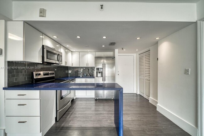 Foto del edificio - 1010 NW 11th St