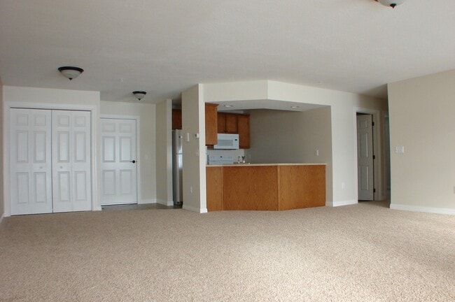 Foto del edificio - Lakewood Terrace-3707