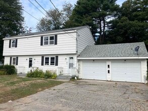 Building Photo - 6 Willowbrook Dr