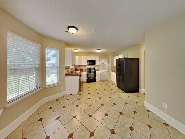 Foto del edificio - 6333 Goldenblush Cir