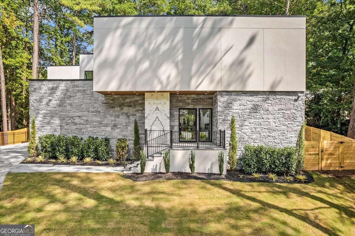Foto principal - 3619 Old Ivy Ln NE