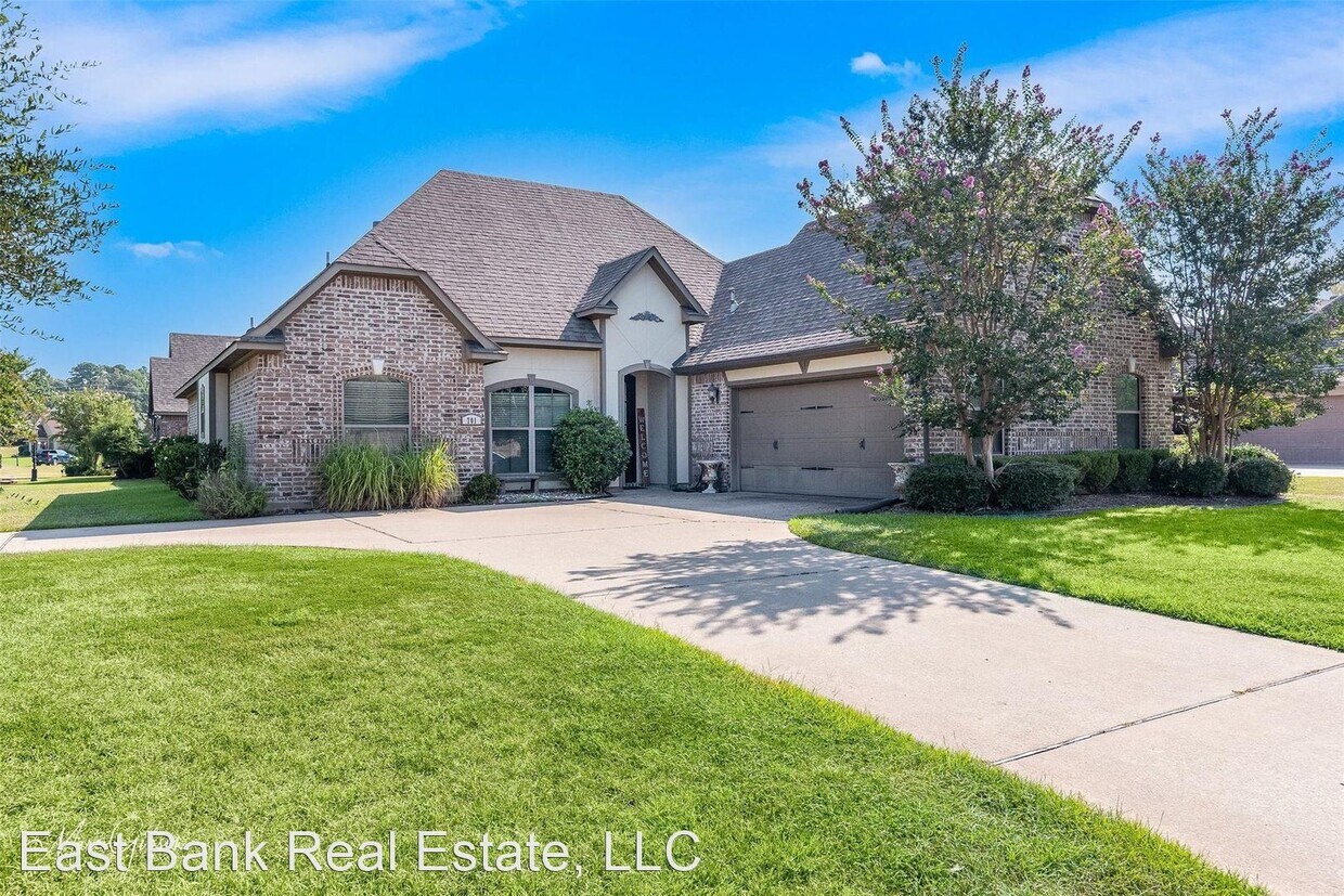 Foto principal - 3 br, 2 bath House - 701 Fox Den
