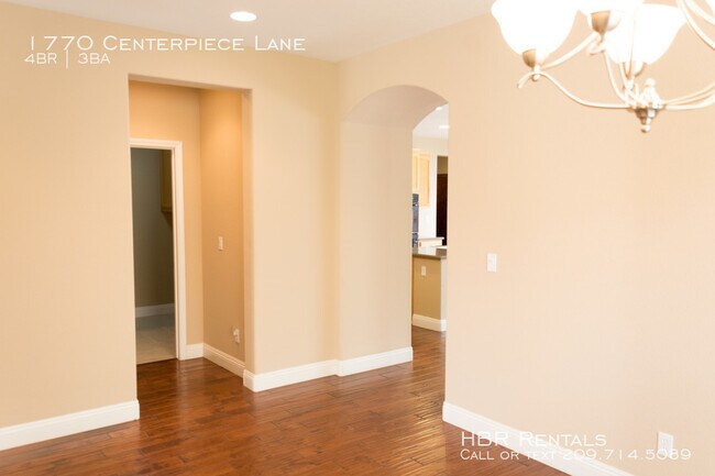 Foto del edificio - 1770 Centerpiece Ln