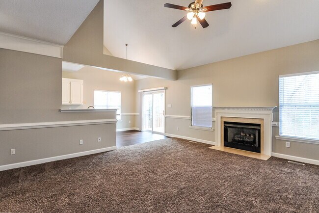 Foto del edificio - 209 Walnut Creek Dr