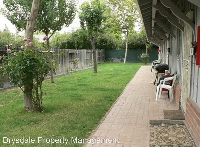 Building Photo - 7452 Tiara Way