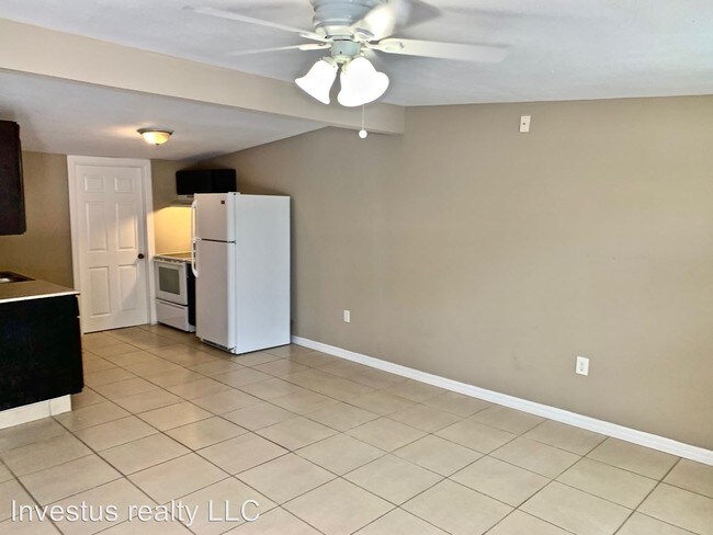 Foto del edificio - 2 br, 1 bath House - 205 60th ave Dr W