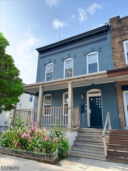 Foto del edificio - 38 Willowdale Ave