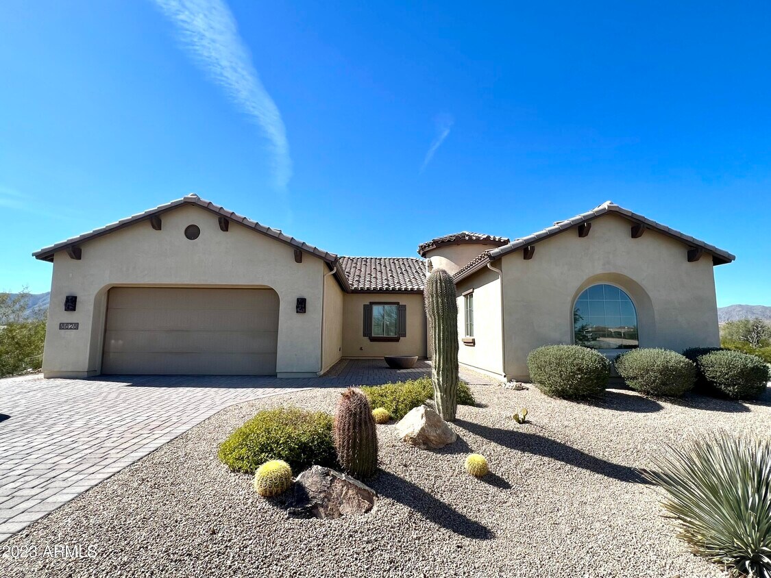 Primary Photo - 8628 N Pierre Ct