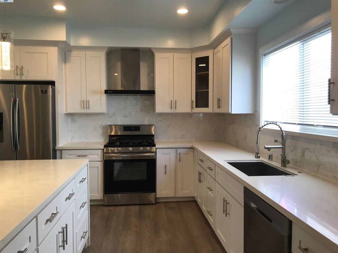 1253 St, Berkeley, CA 94702 Townhome Rentals in Berkeley CA