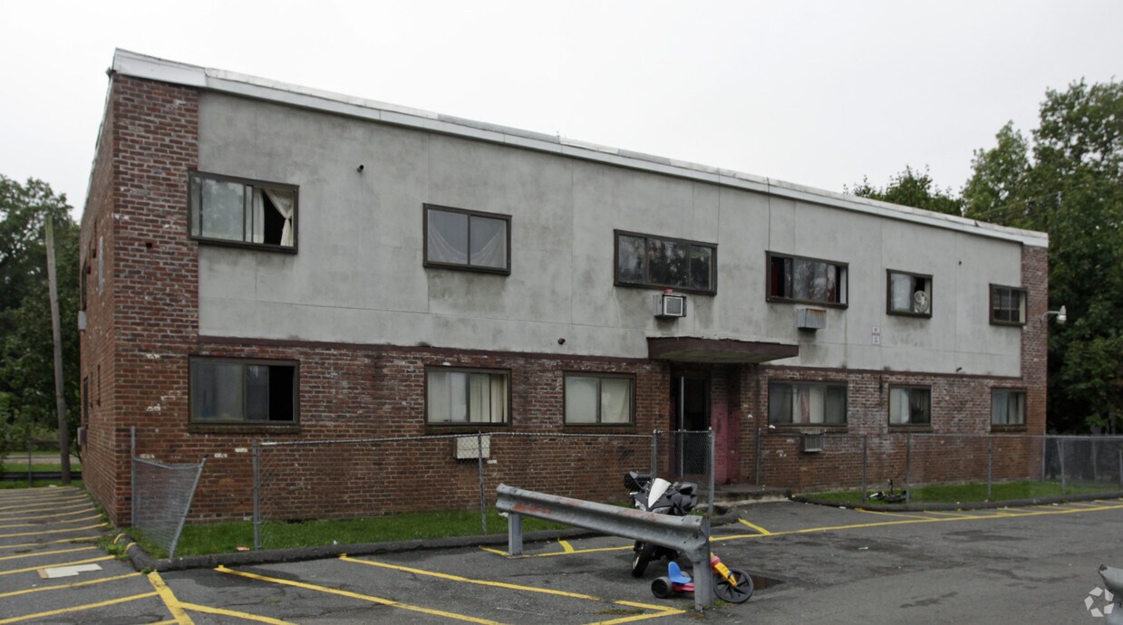 58 Bethune Blvd, Spring Valley, NY 10977 Apartments in Spring Valley