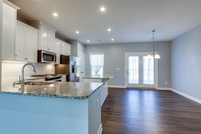 Foto del edificio - Brentwood Home For Lease