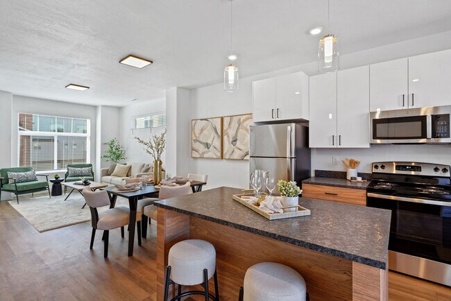 Foto del edificio - Current Townhomes