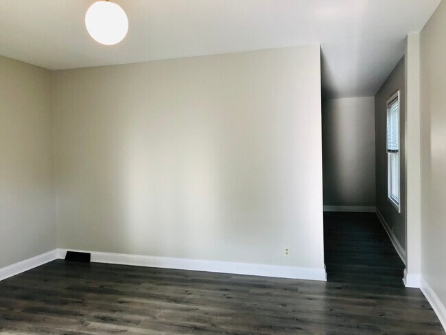 Building Photo - 2644 Findley Ave