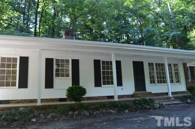 Building Photo - 306 Umstead Dr
